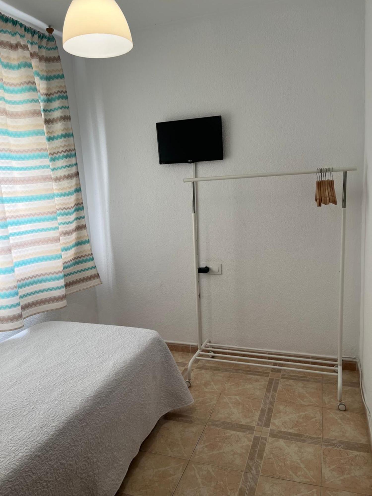 Hostal Barbate Exterior photo